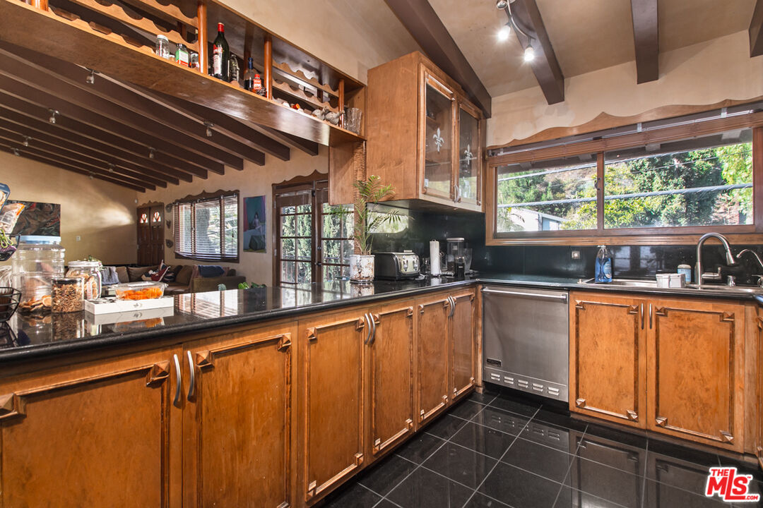 2430 Coldwater Canyon Drive