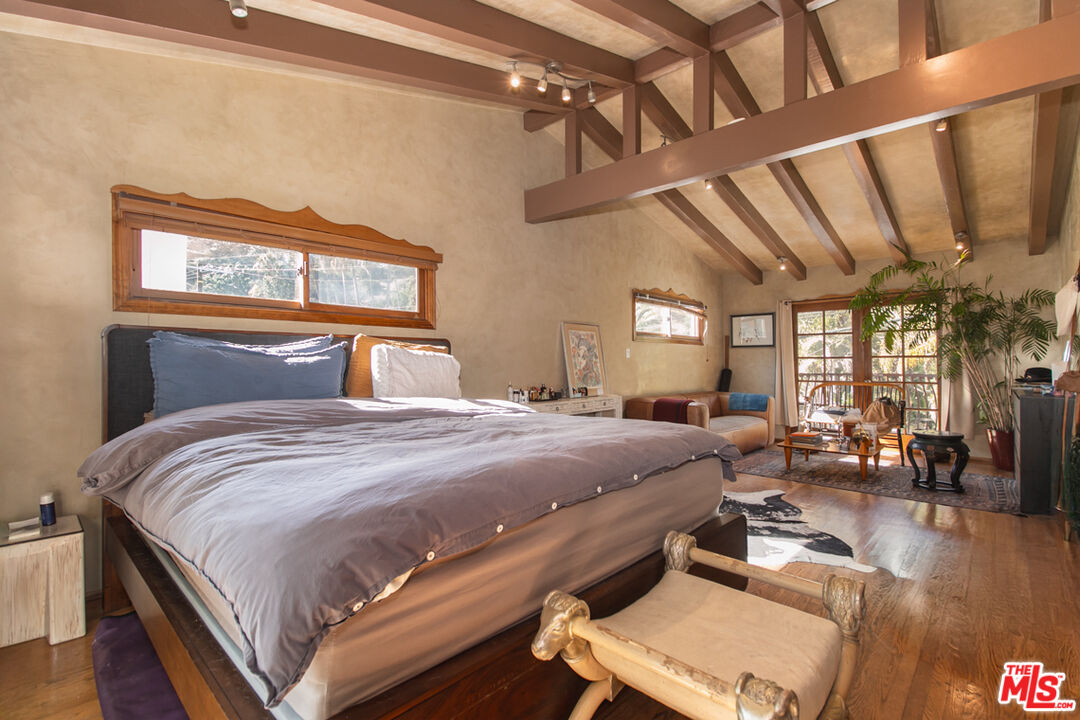 2430 Coldwater Canyon Drive