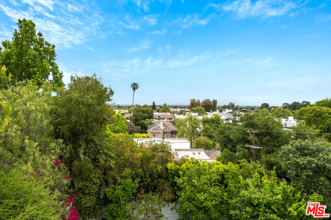 14539 Valley Vista Boulevard