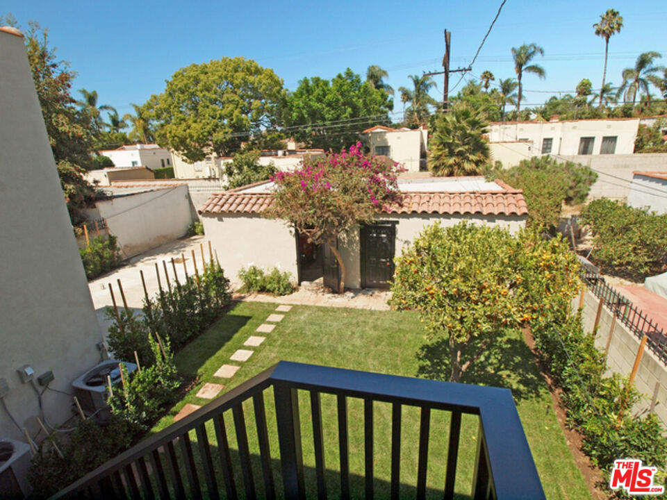 1219 S. Crescent Heights