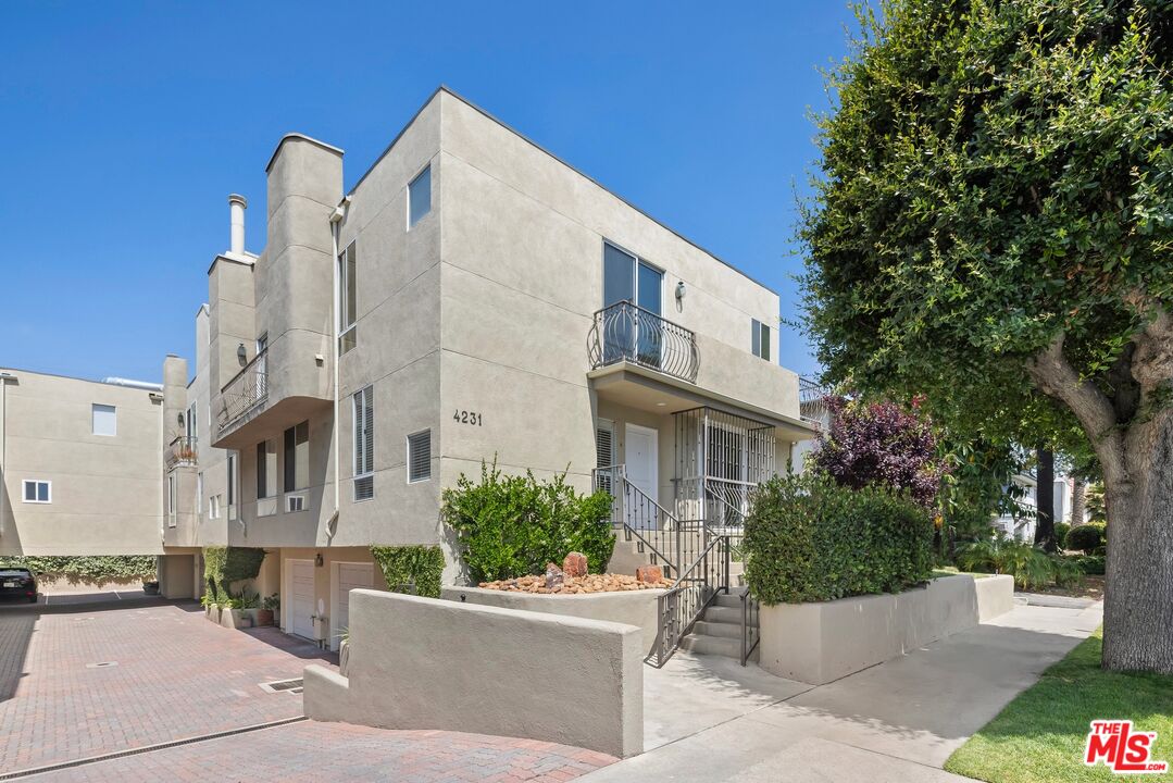 4231 Tujunga Avenue, No. A