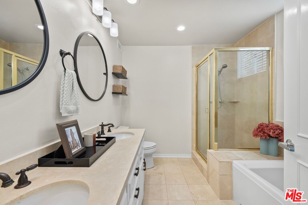 4231 Tujunga Avenue, No. A