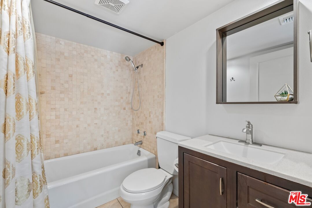 4231 Tujunga Avenue, No. A