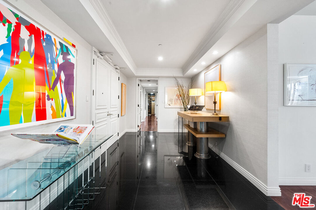 10601 Wilshire Blvd Unit: 403