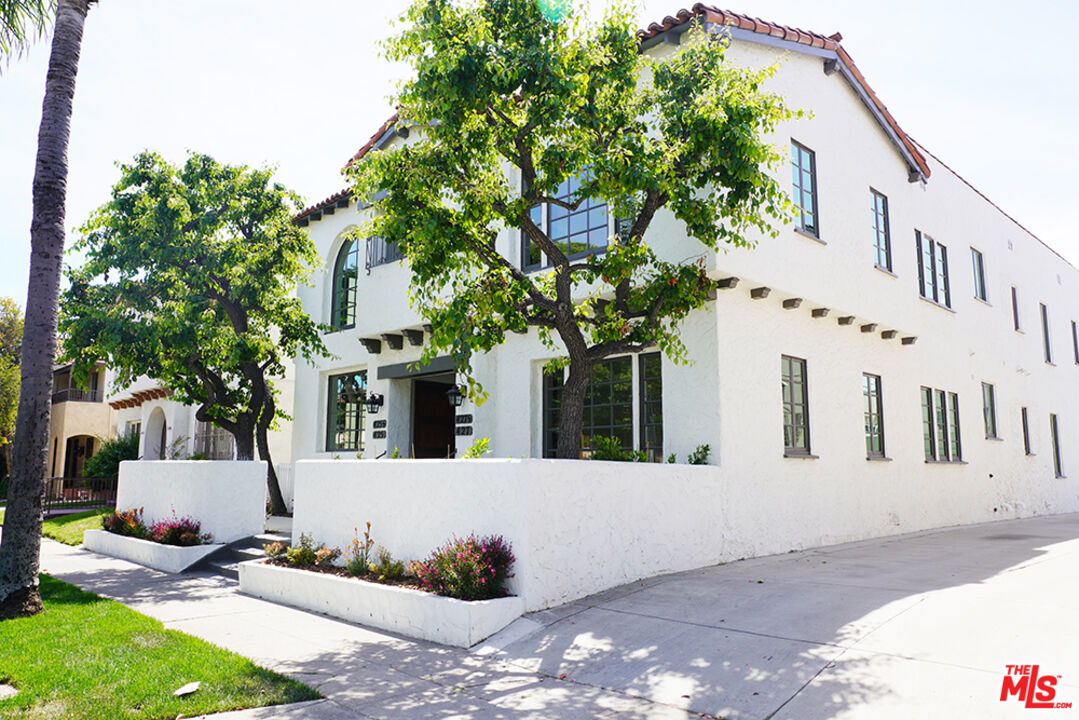 427 N. Stanley Avenue
