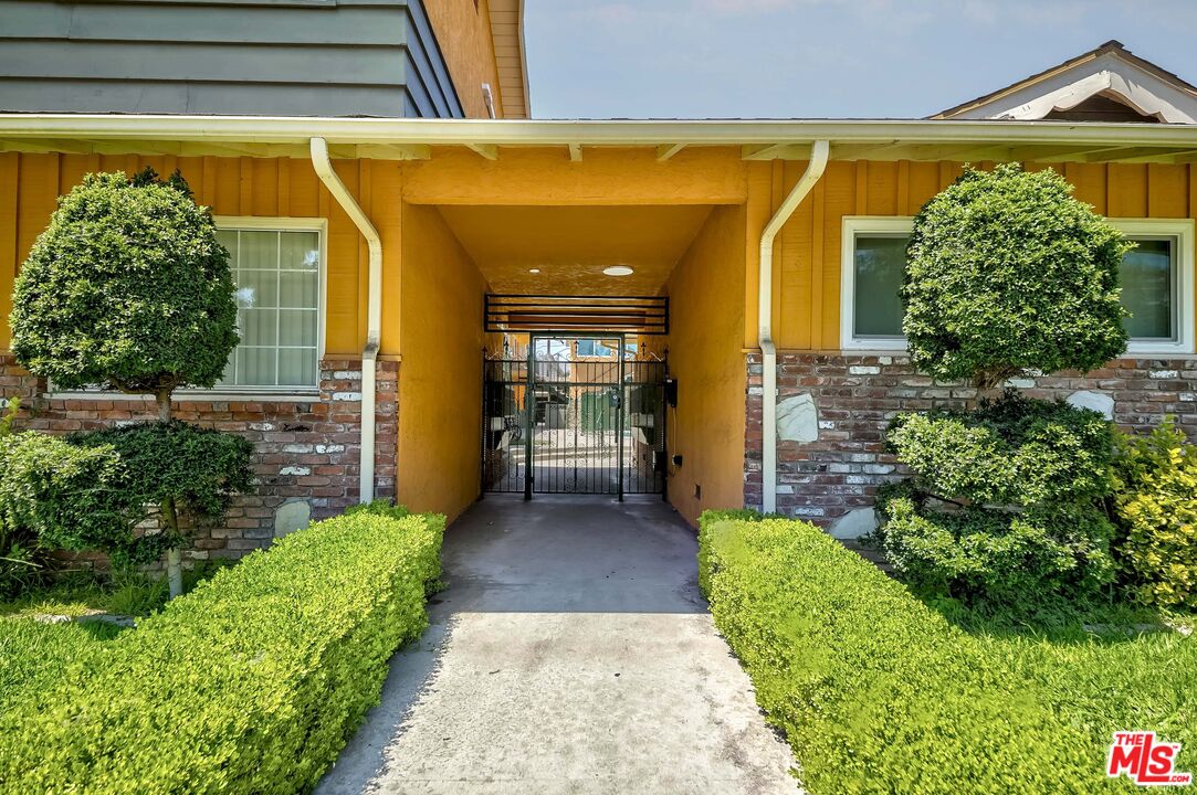 711 S Sierra Vista Ave Unit: U