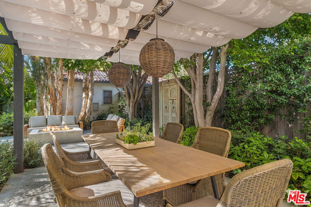 409 S. Highland Avenue