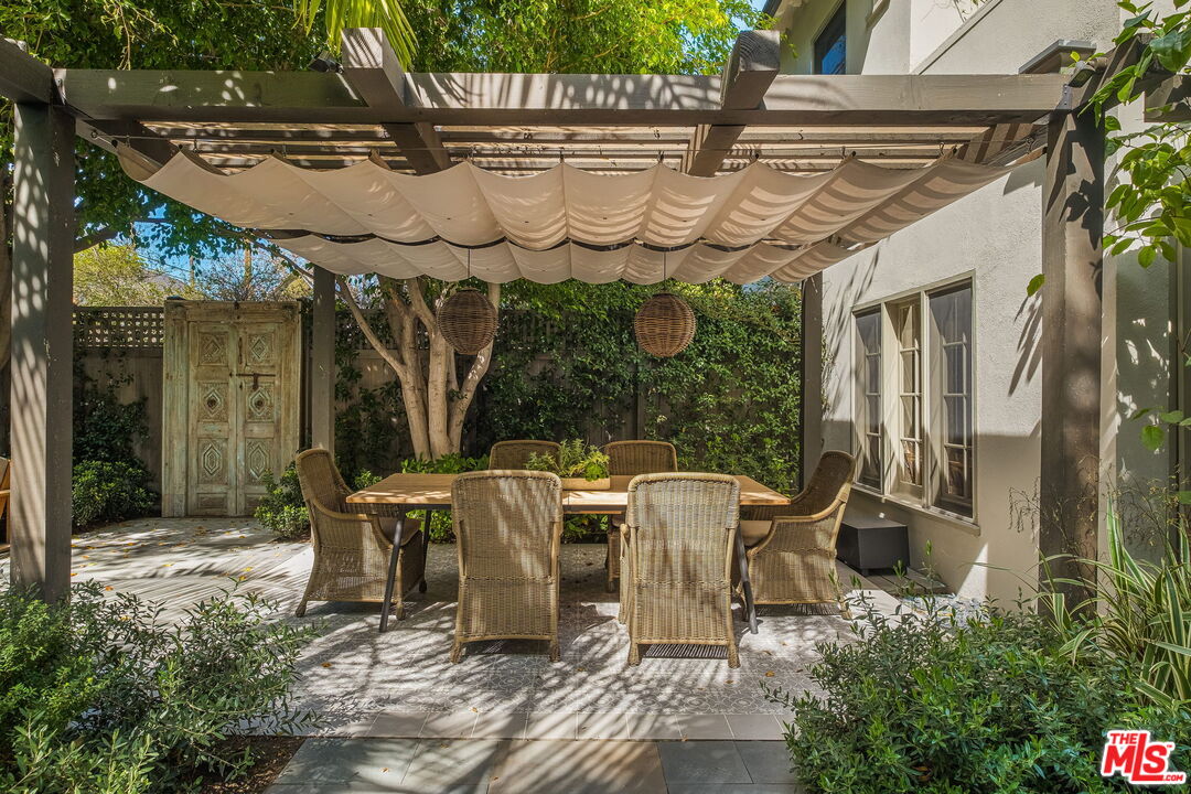 409 S. Highland Avenue