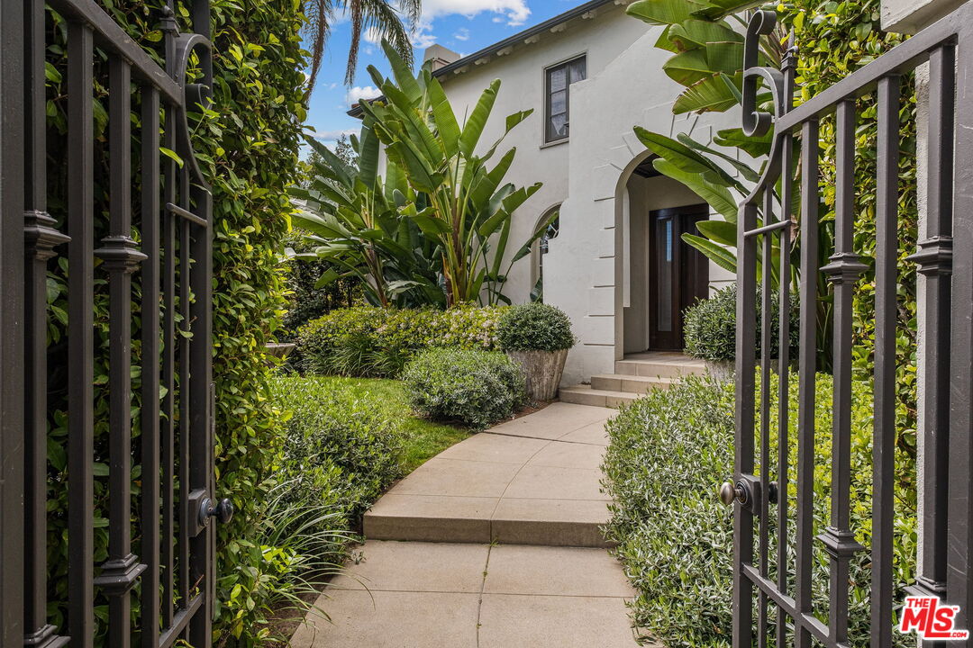 409 S. Highland Avenue