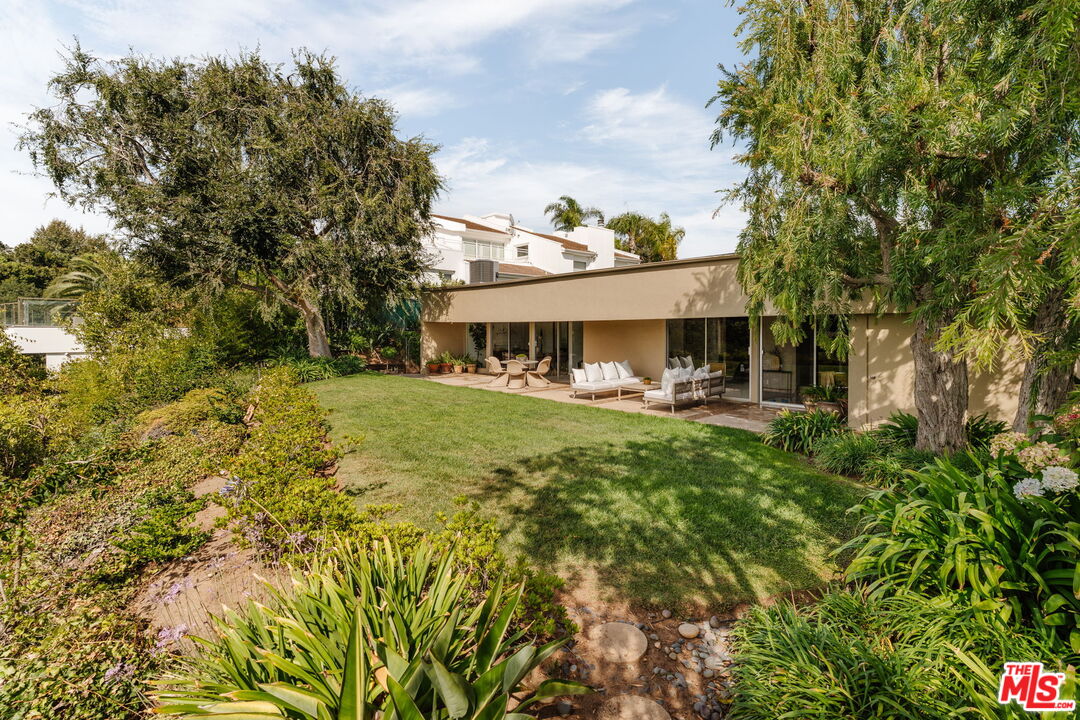 509 N Robinwood Dr