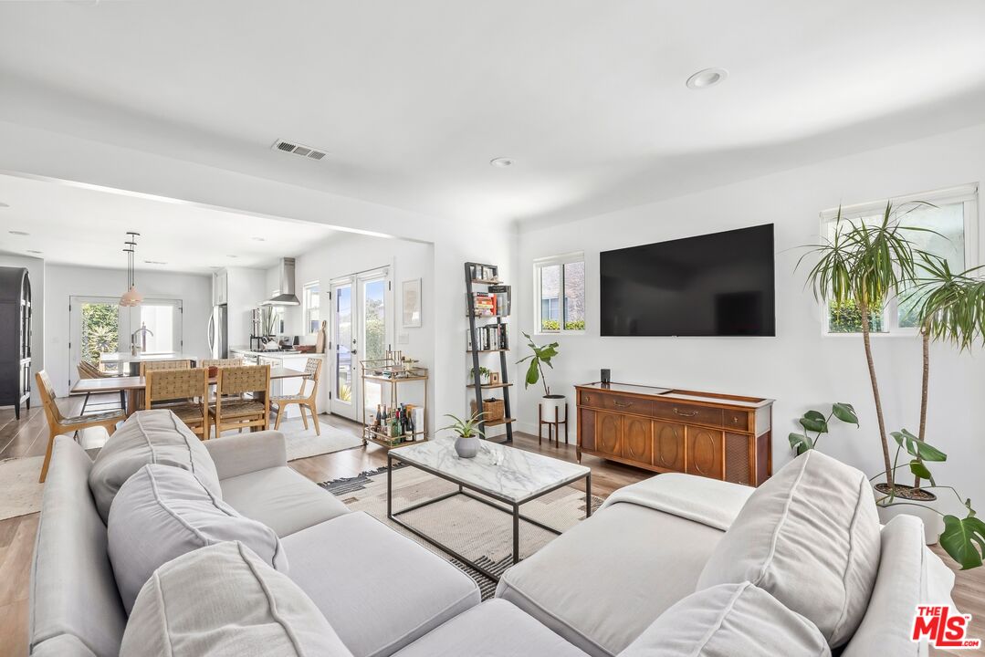 2311 W. 78th Place