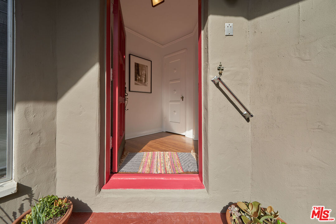 1235 Hi Point Street