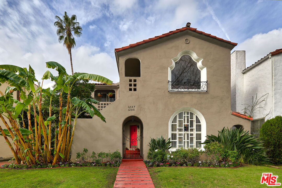 1235 Hi Point Street