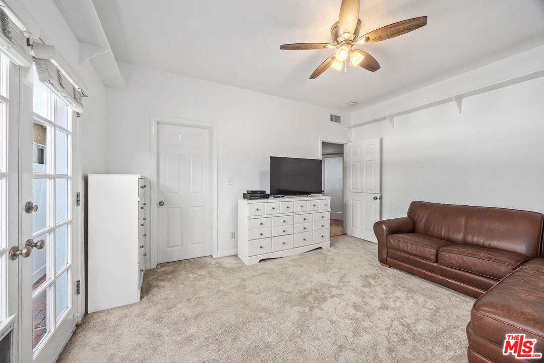 459 35th Street