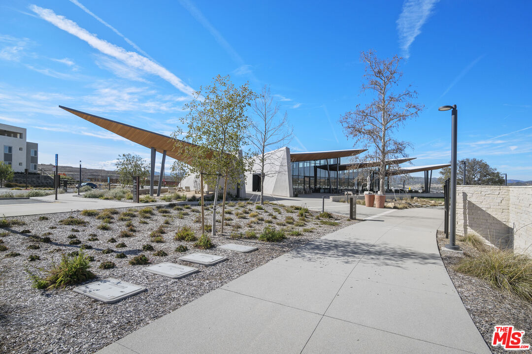 27109 Valley Oak Place