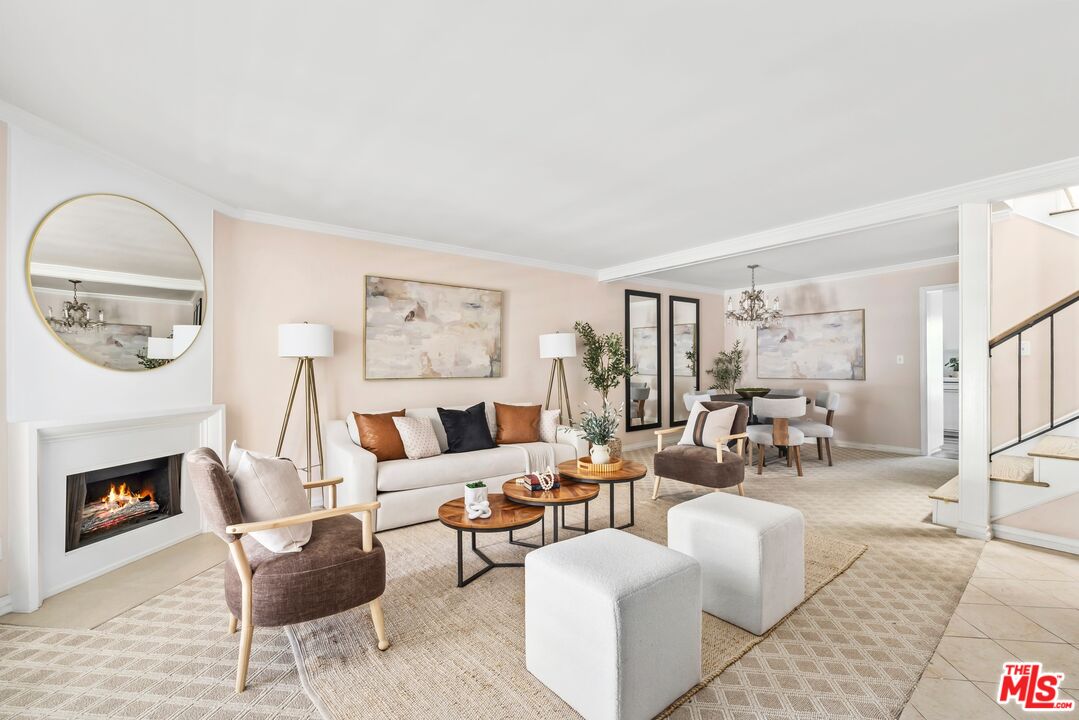 620 1/2 Wilcox Avenue