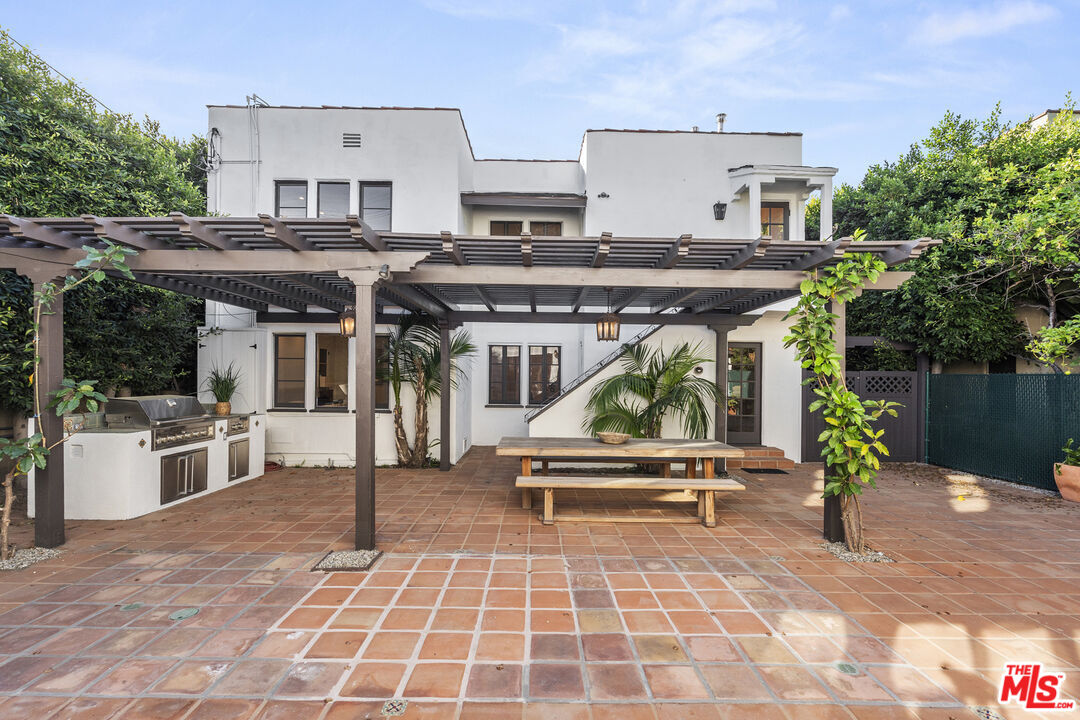1064 S. Alfred Street
