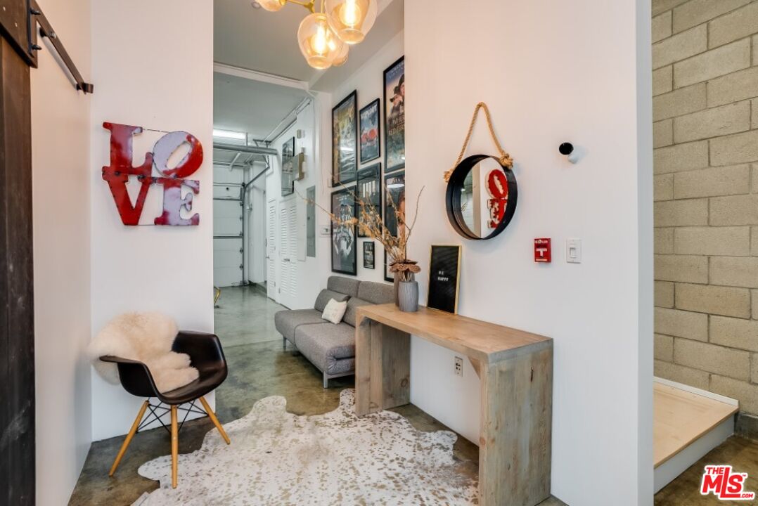 3450 Cahuenga Boulevard, No. 101