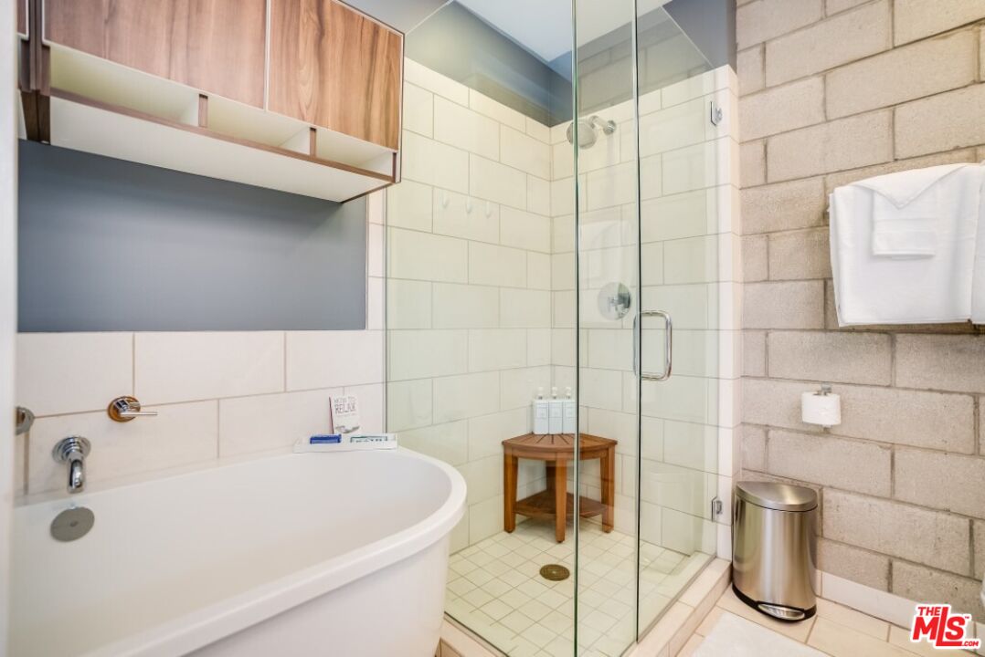 3450 Cahuenga Boulevard, No. 101