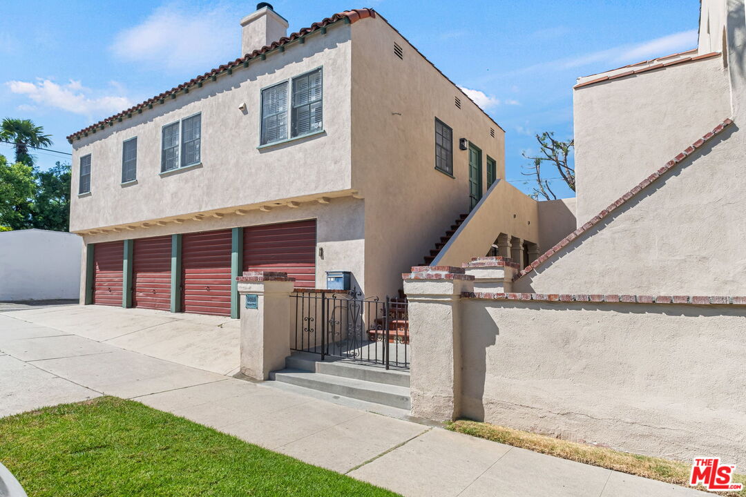 6059 Packard St