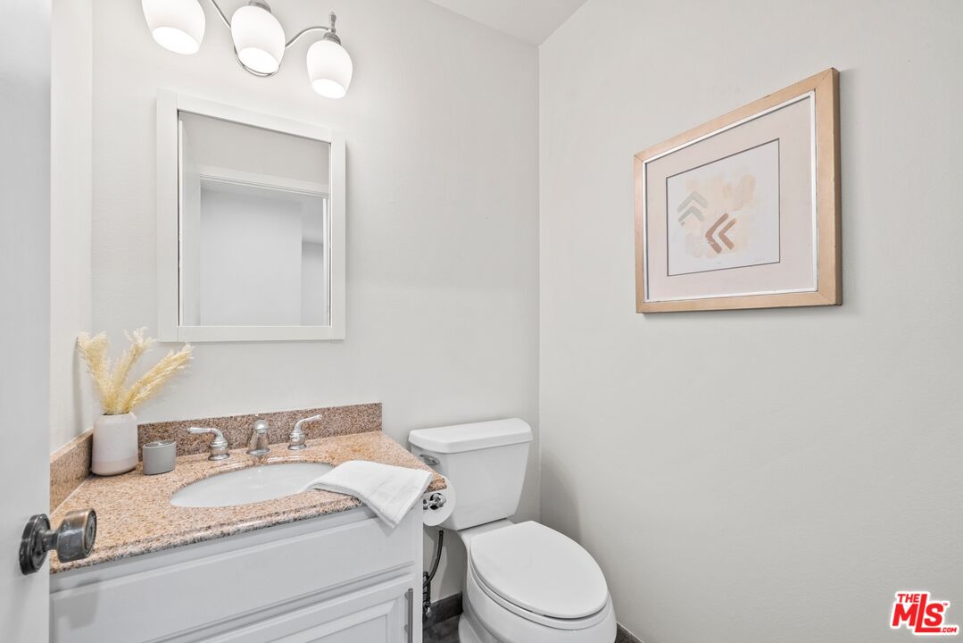 4519 Coldwater Canyon Ave Unit: 10