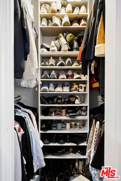 6502 Commodore Sloat Dr