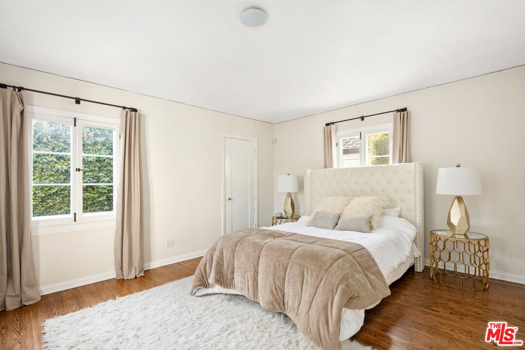 6502 Commodore Sloat Dr