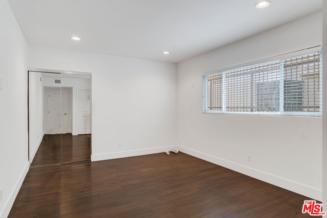 1055 S Bedford ST Unit: 2