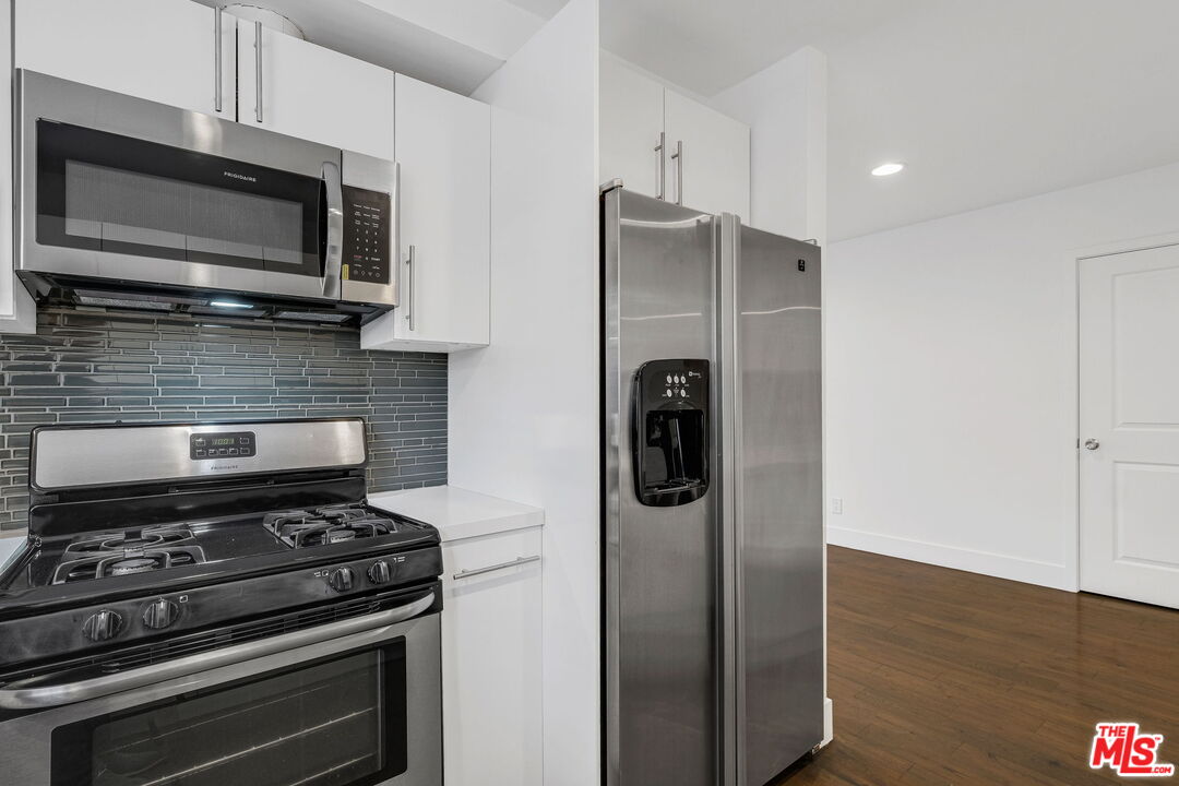 1055 S Bedford ST Unit: 2