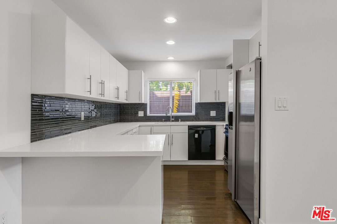 1055 S Bedford ST Unit: 2