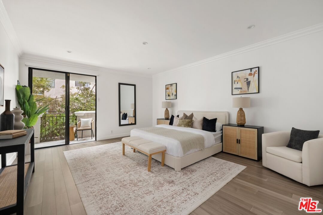 1630 S Bentley Ave Unit: 202