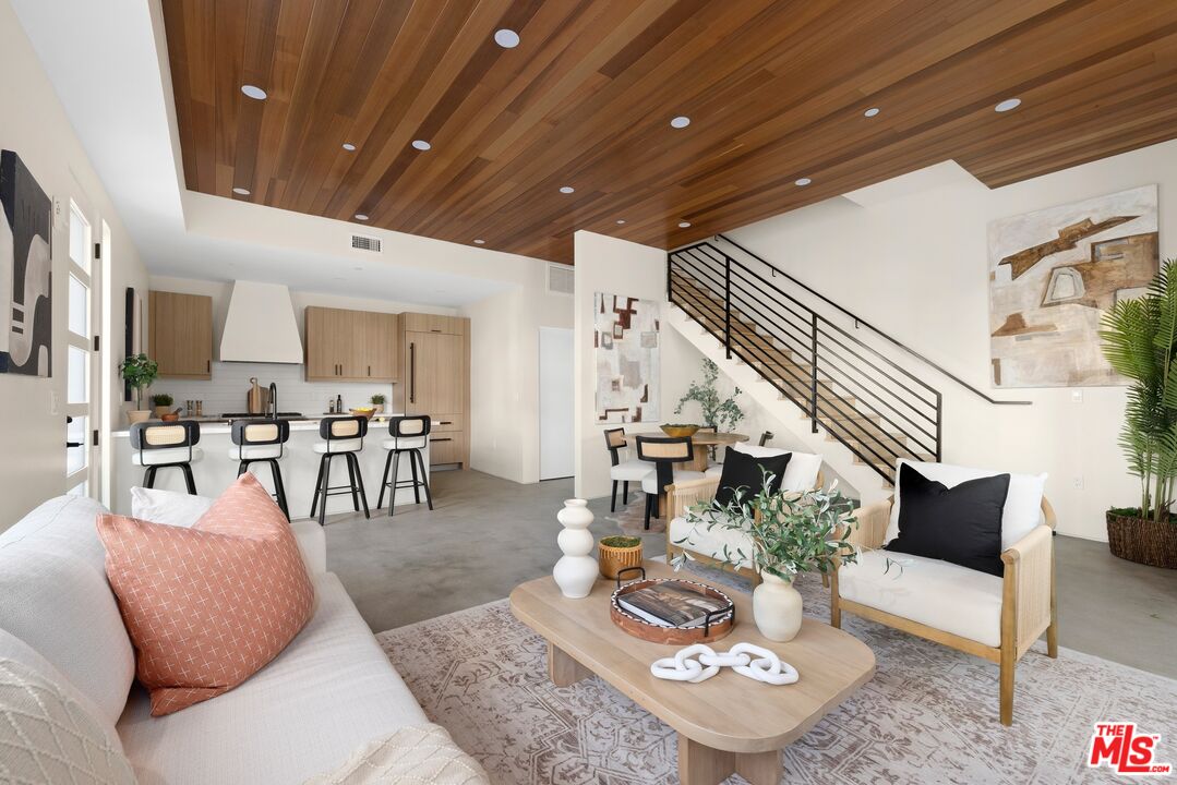 1011 N. Ogden Drive, No. 101