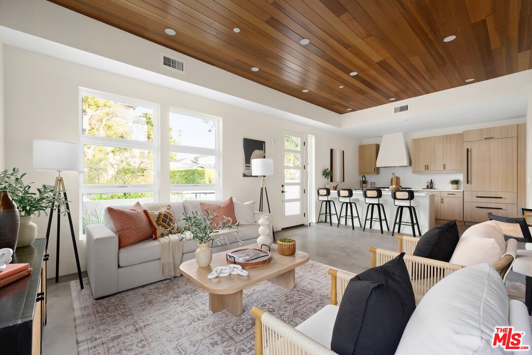 1011 N. Ogden Drive, No. 101