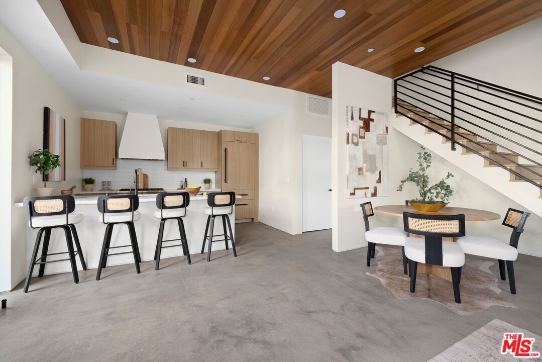 1011 N. Ogden Drive, No. 101