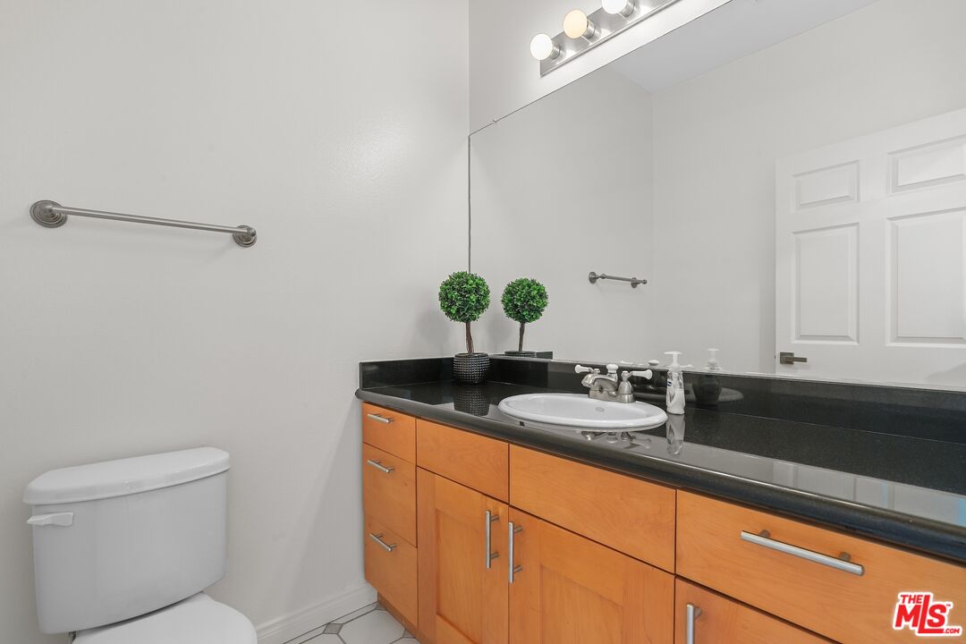 3603 Dunn Dr Unit: 201