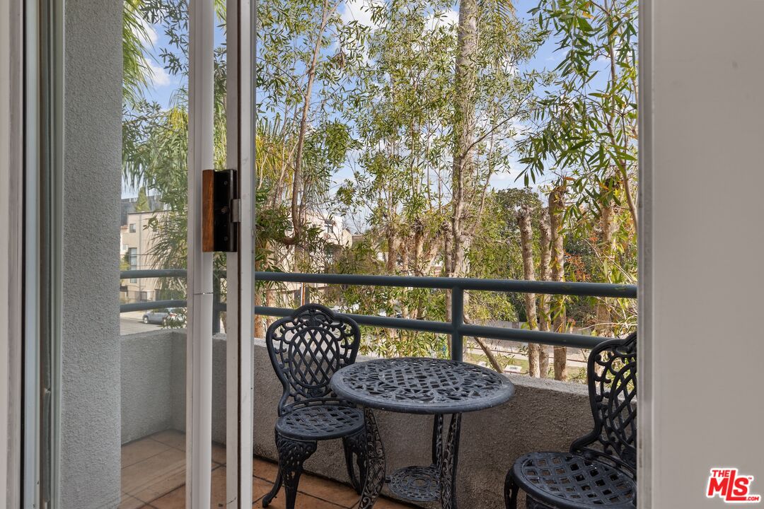 3603 Dunn Dr Unit: 201