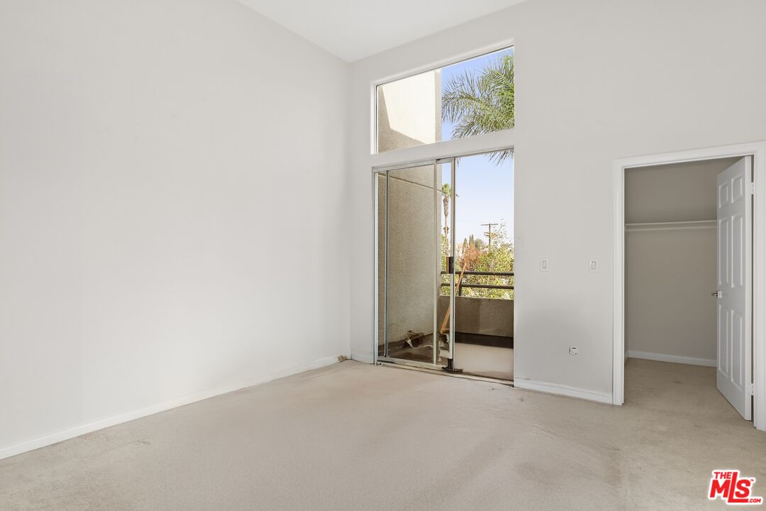 3603 Dunn Dr Unit: 201