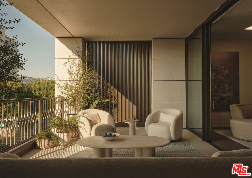 9900 S. Santa Monica Boulevard, Penthouse C