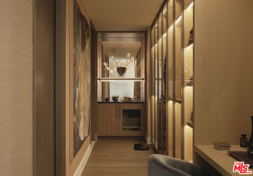 9900 S. Santa Monica Boulevard, Penthouse C