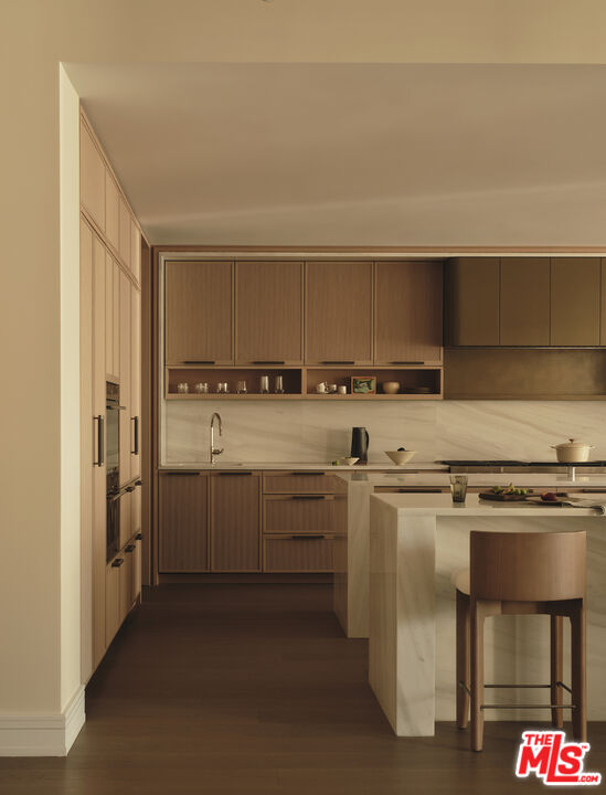 9900 S. Santa Monica Boulevard, Penthouse C