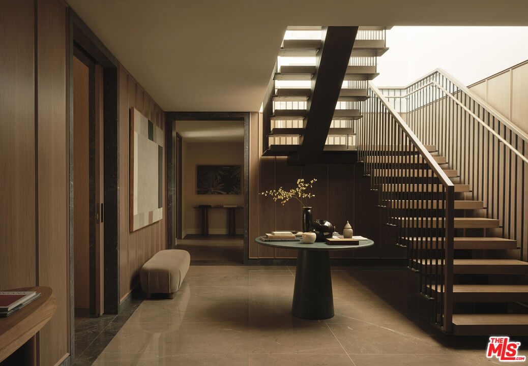 9900 S. Santa Monica Boulevard, Penthouse C