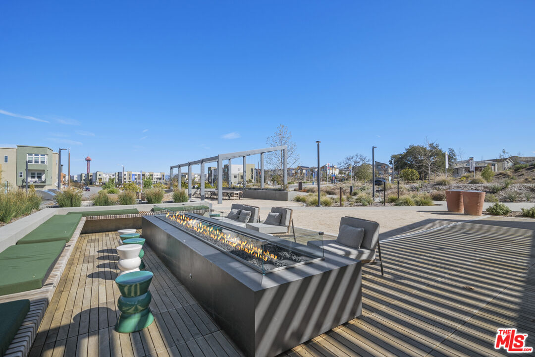27109 Valley Oak Place