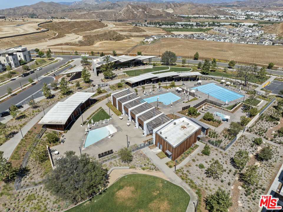 27109 Valley Oak Place