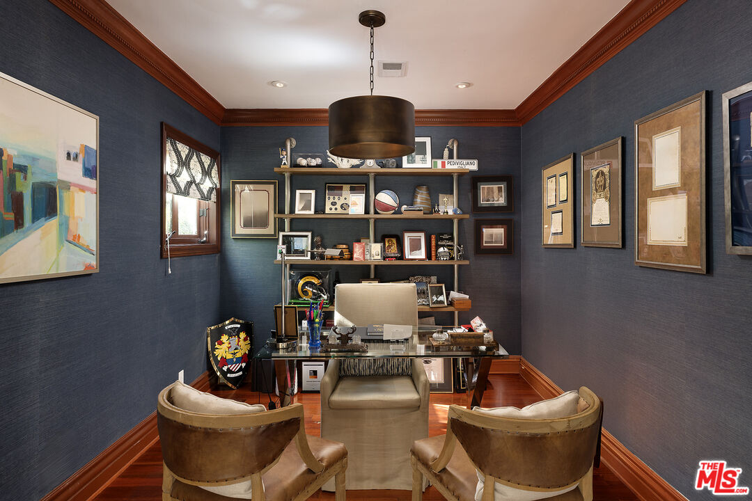 531 S. Rossmore Avenue