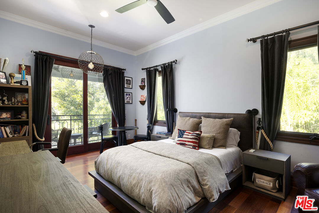 531 S. Rossmore Avenue