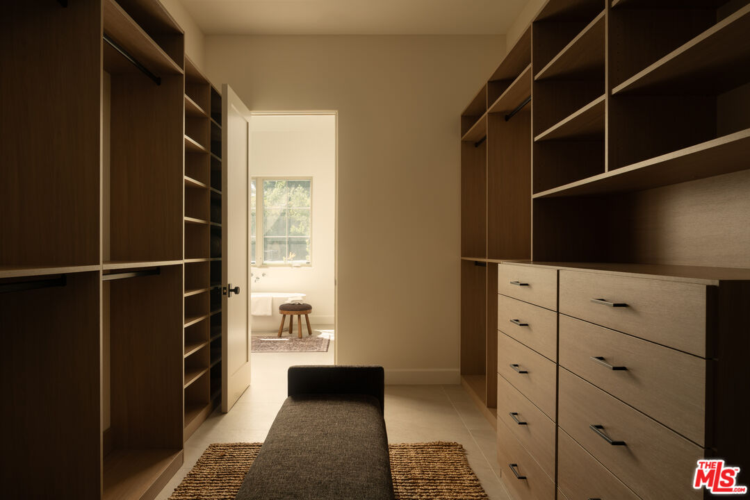 23236 Hatteras Street