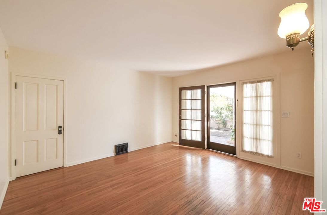 2814 Fleur Drive