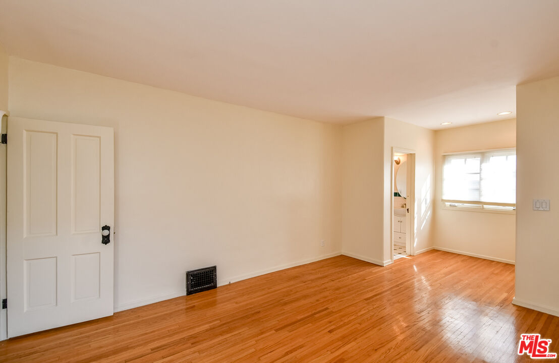 2814 Fleur Drive