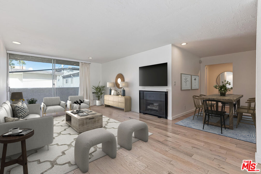 11645 Montana Ave Unit: 223