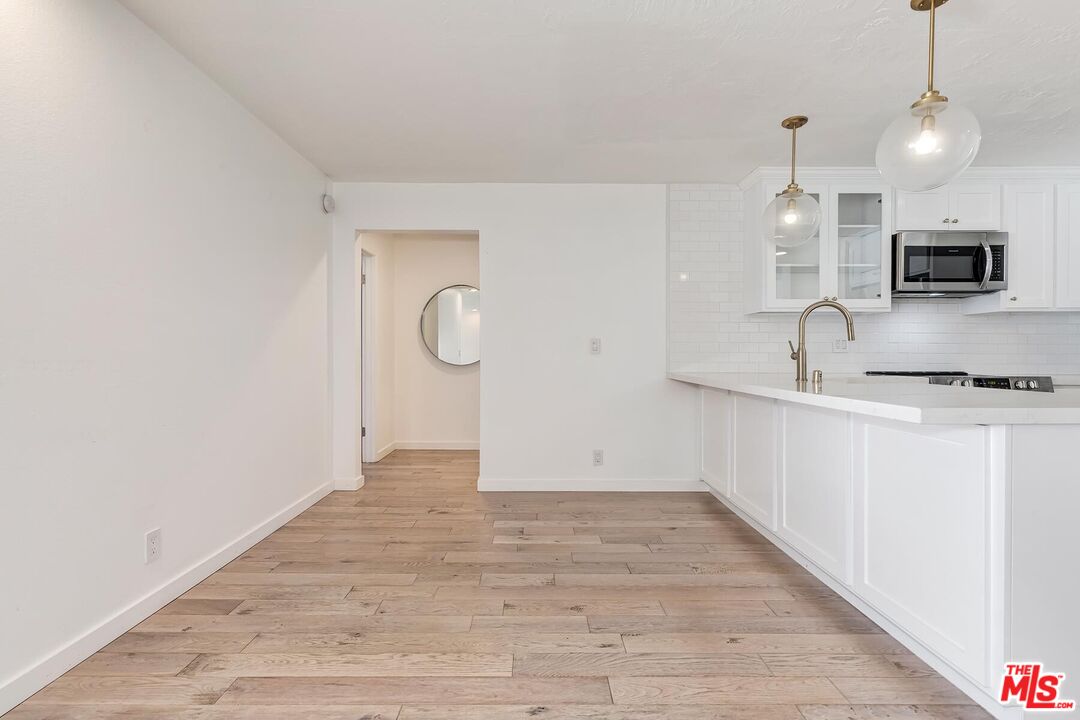 11645 Montana Ave Unit: 223